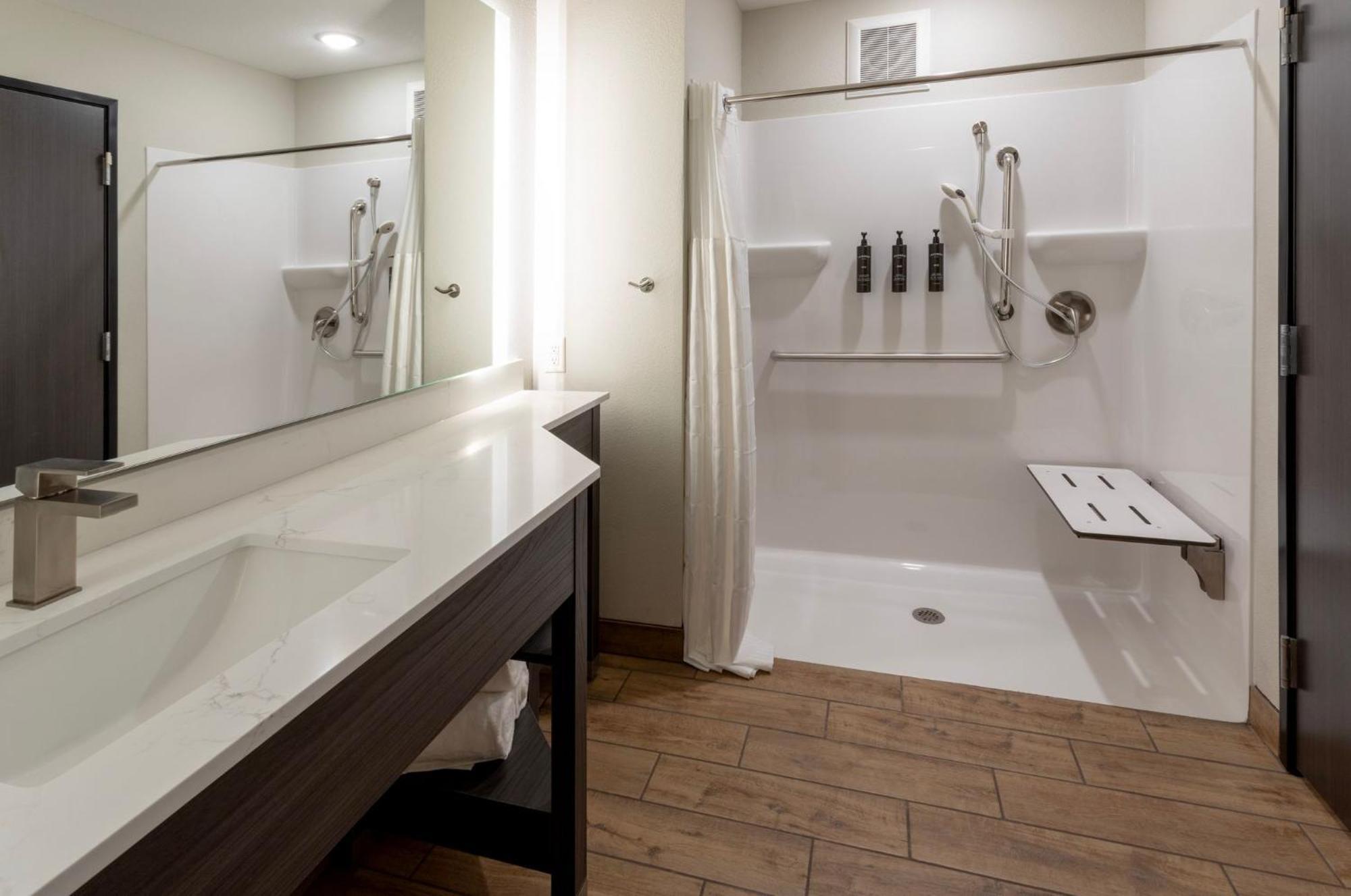 Grandstay Hotel & Suites Algona Luaran gambar