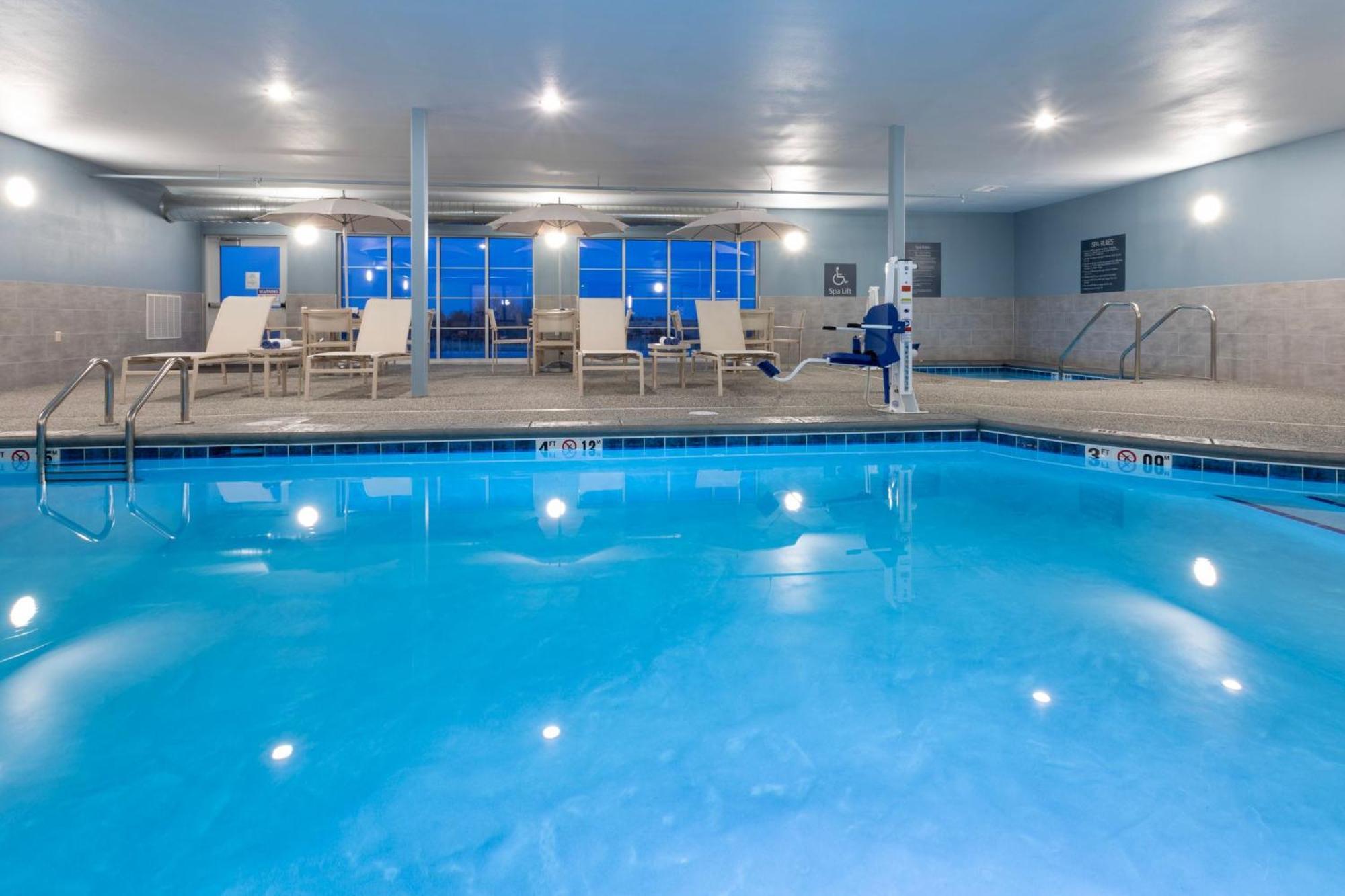 Grandstay Hotel & Suites Algona Luaran gambar
